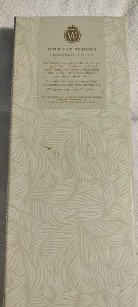 Wild Eye Designs Cake Serving Set-5 Pieces.