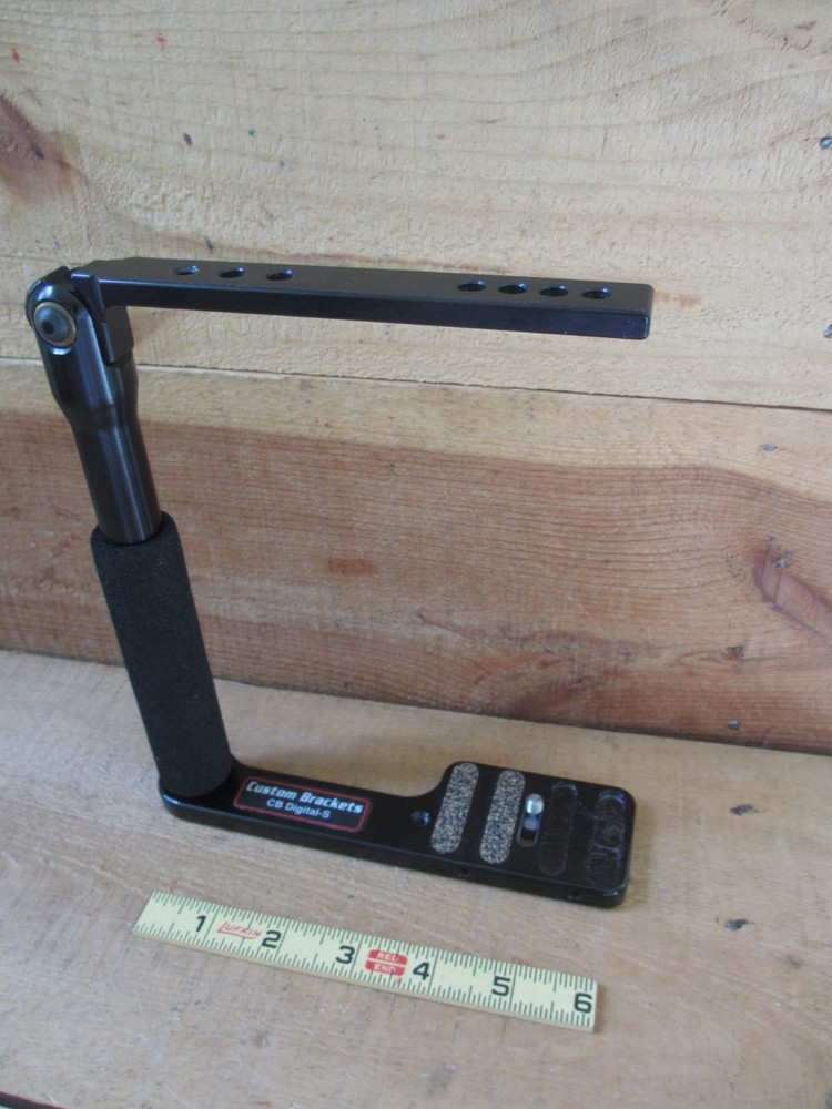 Custom Brackets CB Folding Pivoting Digital-S Camera Flash Bracket, No Top Screw
