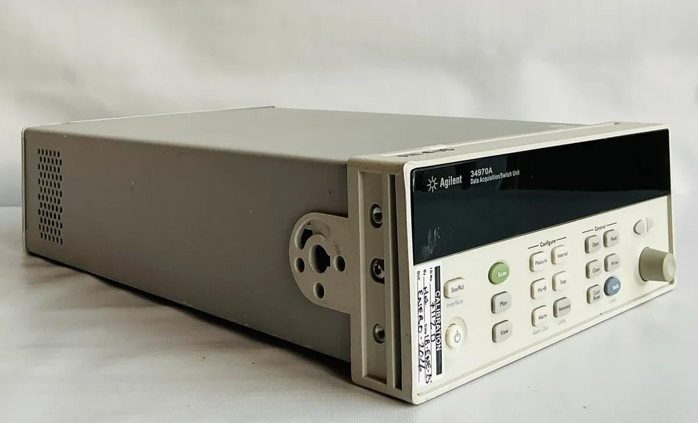 Agilent 34970A Data Acquisition / Switch Unit DAQ DMM Mainframe