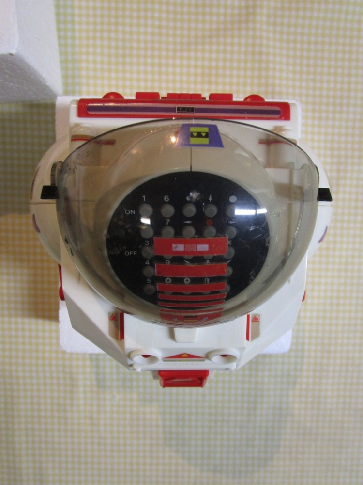Axlon CR-300 COMPUROBOT III 3 Computerized, Programmable, Lights & Sounds CR300