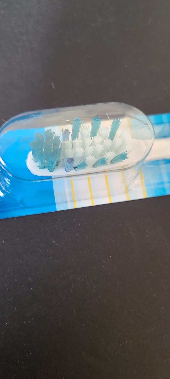 12 Pack Oral-B Complete Deep Clean Soft Bristle Toothbrushes BEST PRICE ONLINE!!