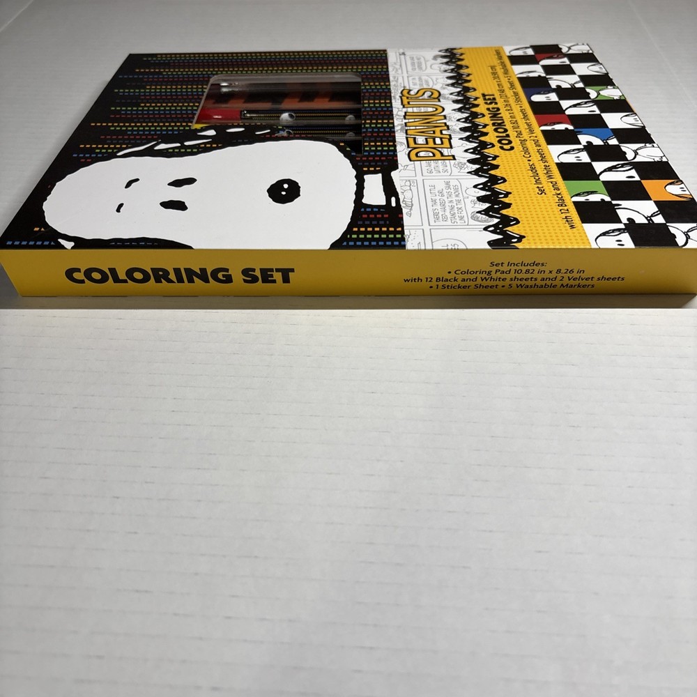 Peanuts Coloring Set