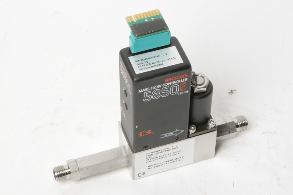 Brooks Mass Flow Controller 5850E Series N2 1.0SLPM 5850EC1BG3TB2A