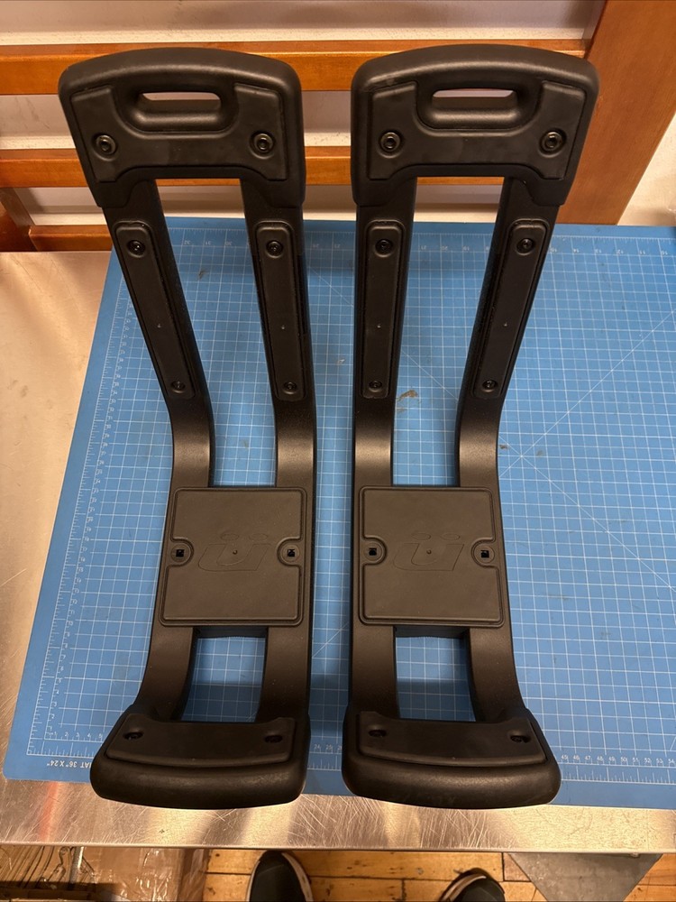 Küat Class 2 - Rooftop Kayak System Fixed - Black