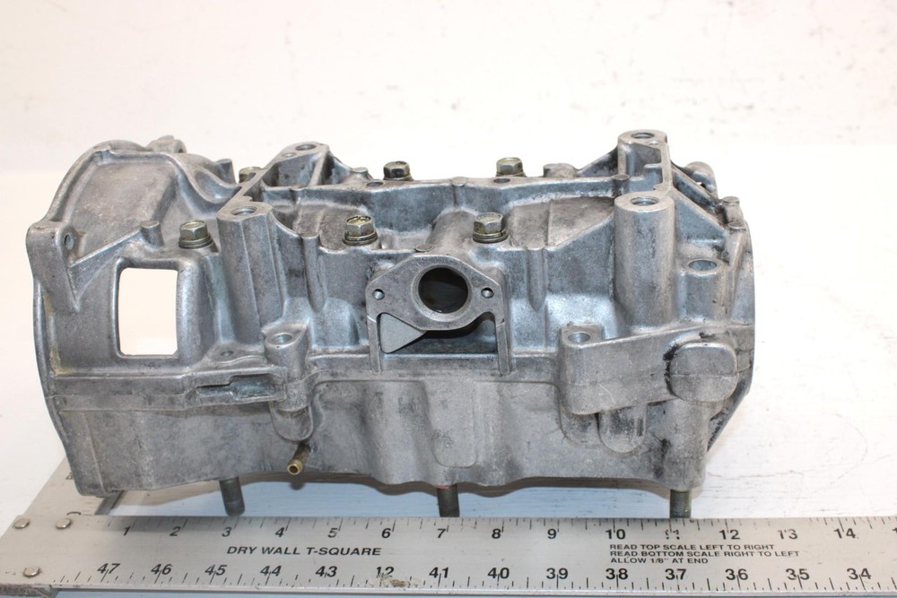 1998 Polaris 500 Oem Engine Block Crankcase 3085199 B671