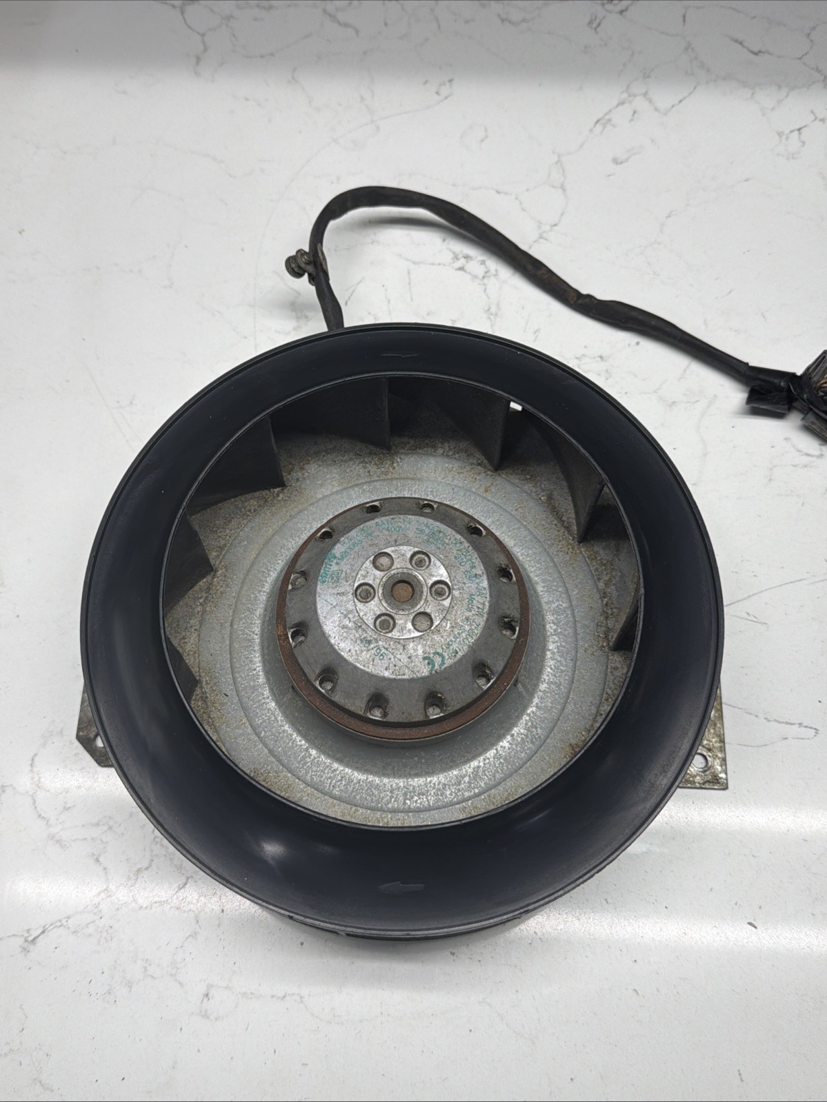 EBM R2D220-AA12-14 CENTRIFUGAL FAN