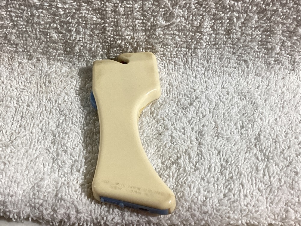 VTG Thread-a Matic "GEM" Model Sewing Automatic Needle Threader