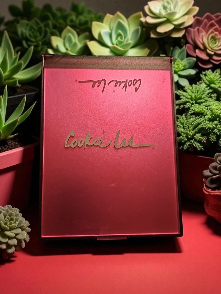 Cookie Lee Foldable Mirror 4 X 6