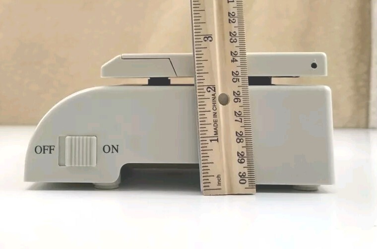 Postal Postage Scale 5 pound capacity. Stamps Com