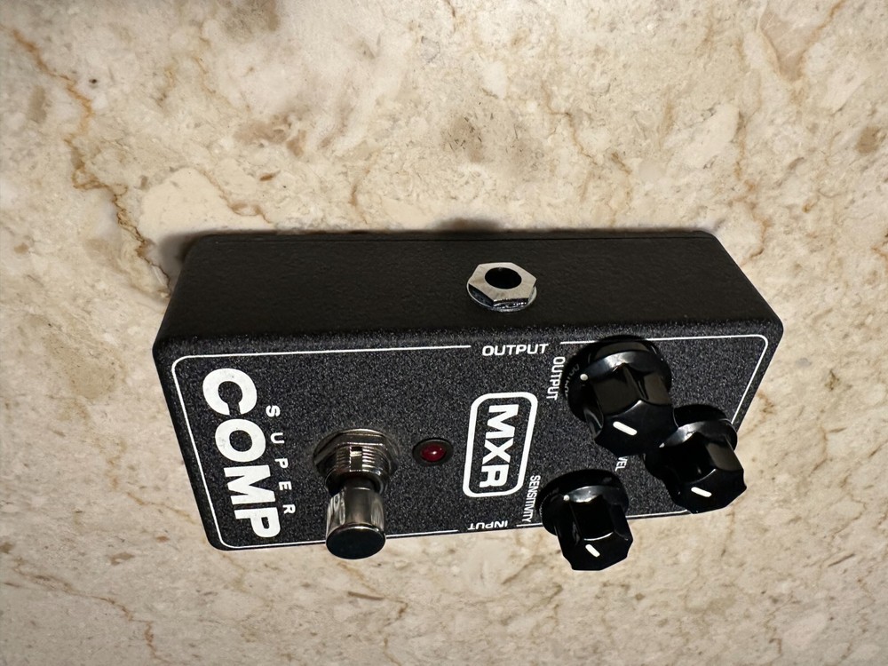 Dunlop MXR SuperComp M132 Compressor Guitar Effect Pedal