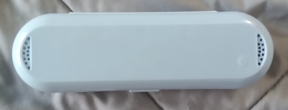 ELECTRIC TOOTHBRUSH HOLDER - BLUE