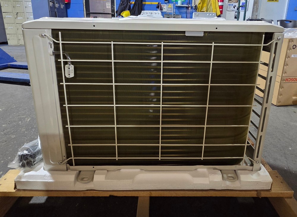 Bosch / BMS500-AA012-0CSXRB / 115V / Split System Heat Pump