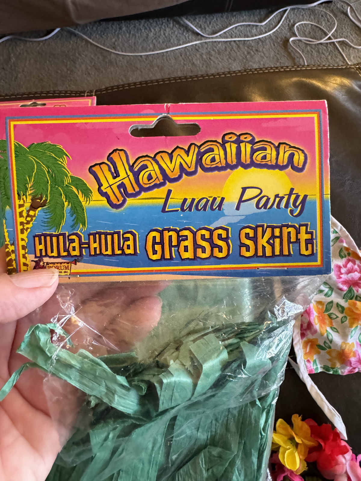 Hawaiian Coconut Shell Bra Luau Lei Hula Mermaid Costume Aqua Bra Grass Skirts