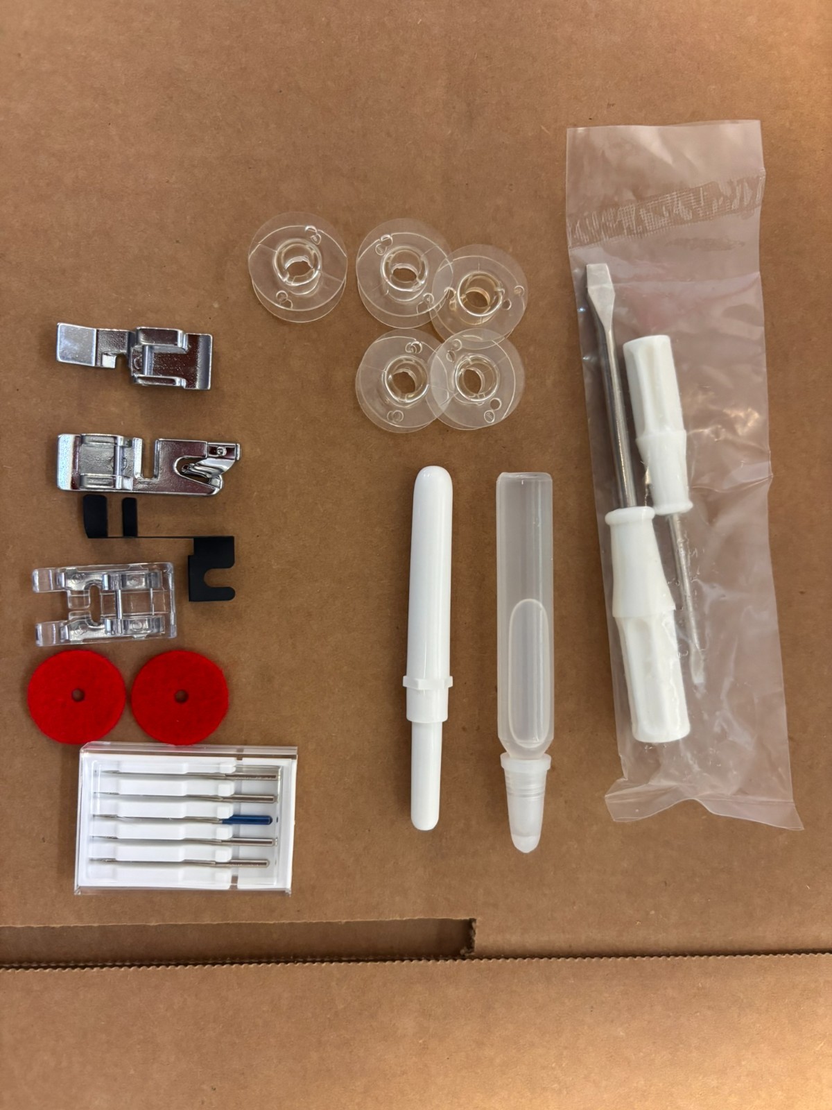 Janome HD1000 Heavy Duty Mechanical Sewing Machine with Warranty plus Bonus