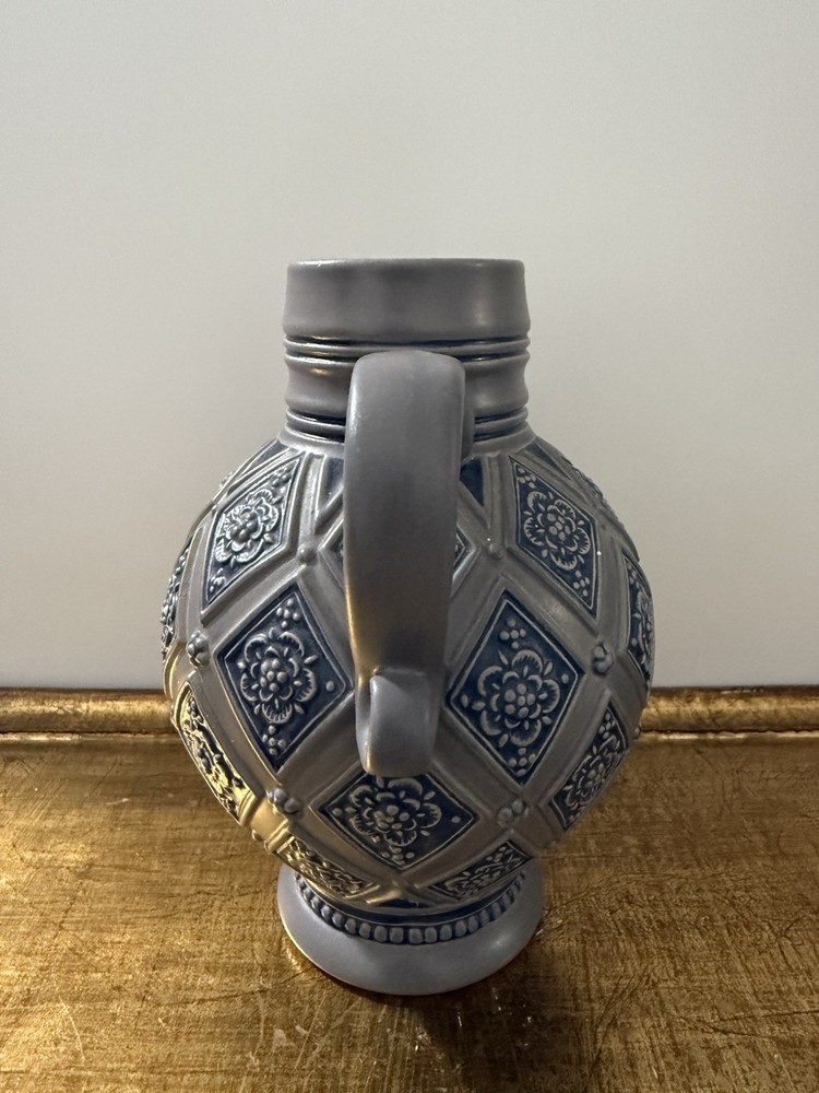 Gerz Germany ( Tureen & Pitcher )