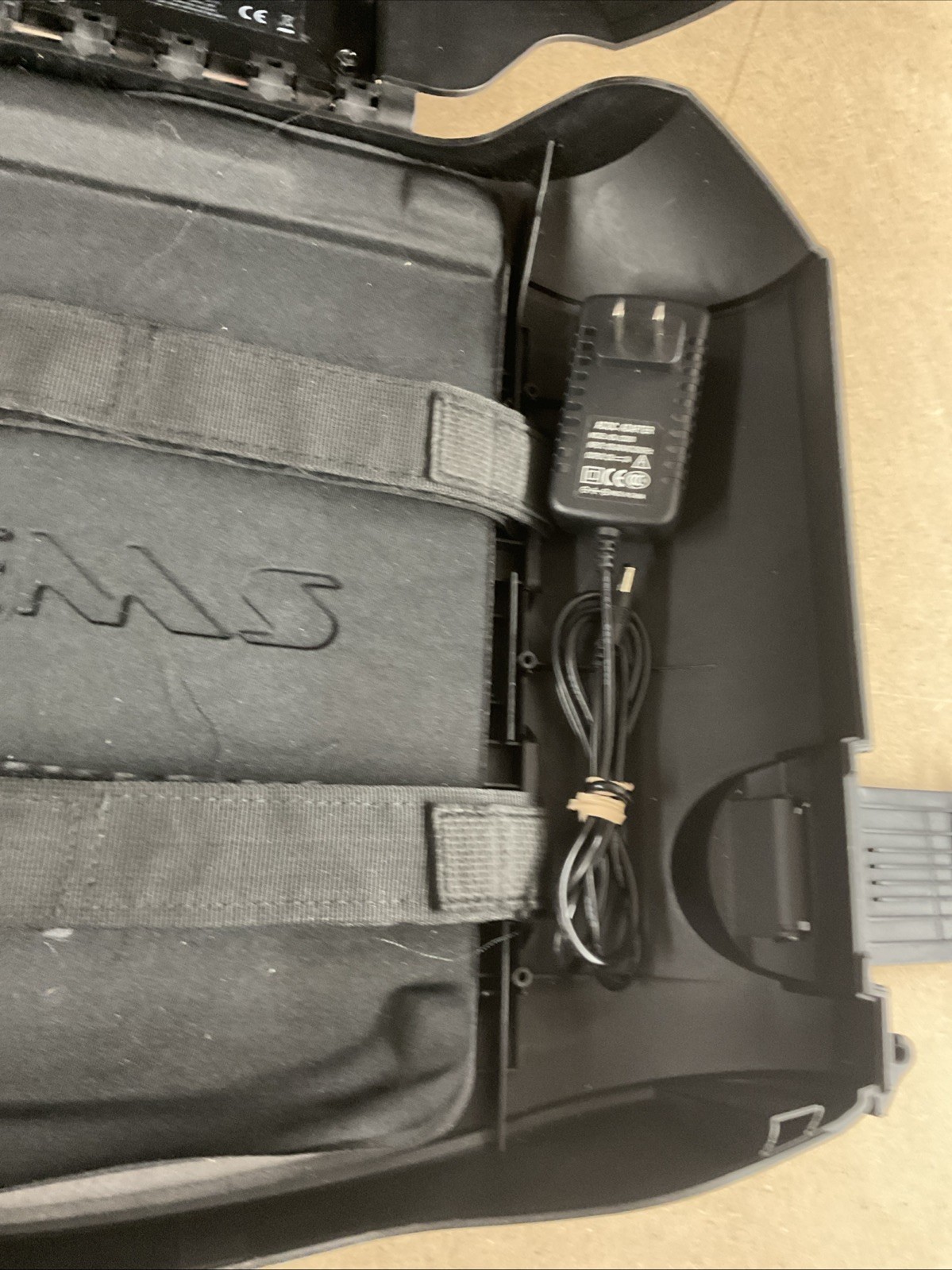 Gaems 6190 Portable Screen For PlayStation