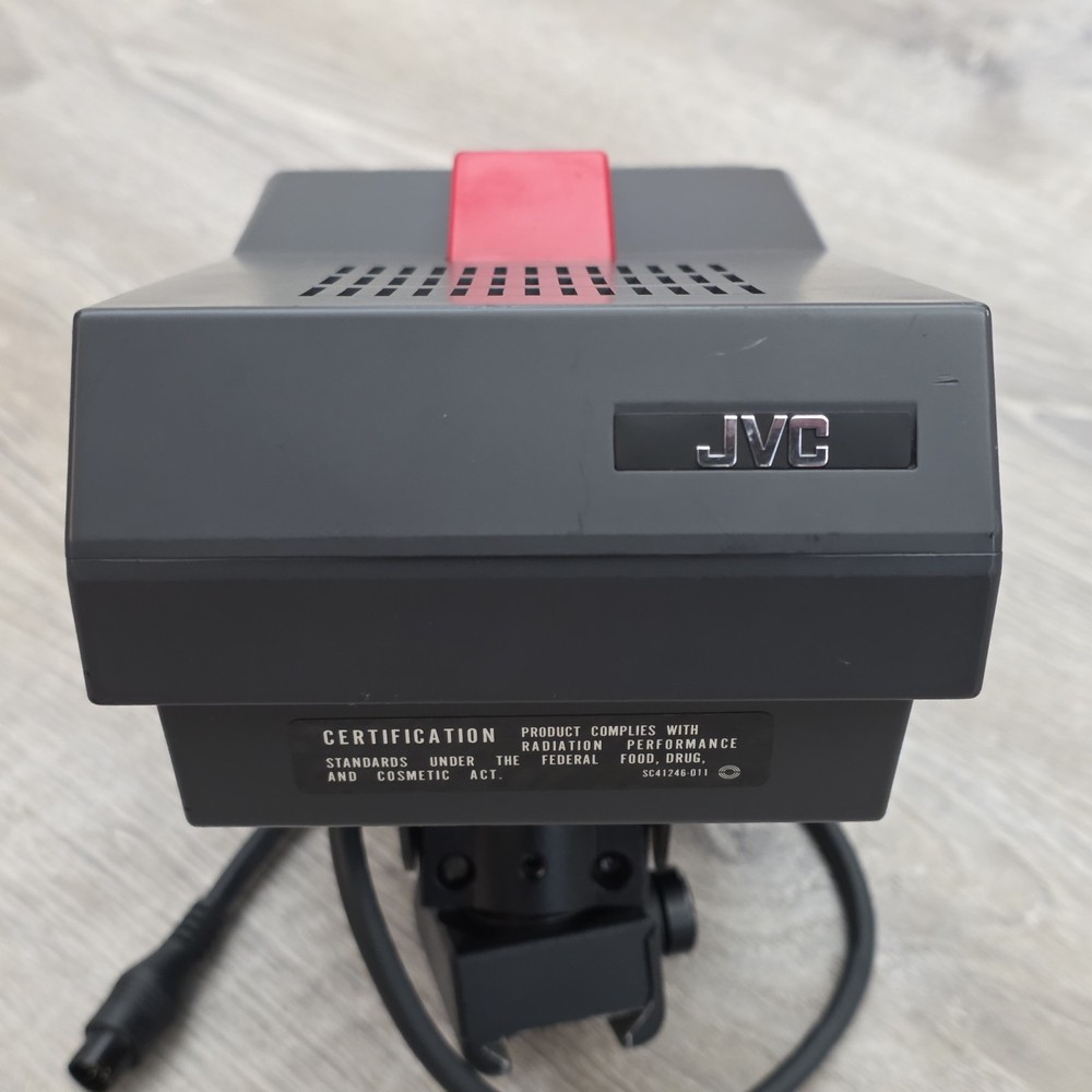 JVC VF-P400U 4" Monochrome Studio Viewfinder - Pro-Pull - Untested
