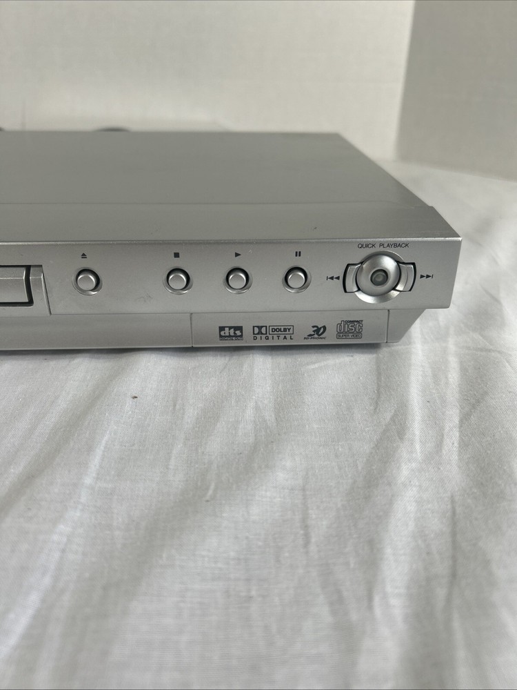 JVC Dvd Player - Silver - Unit Only (XV-N33) Works!!