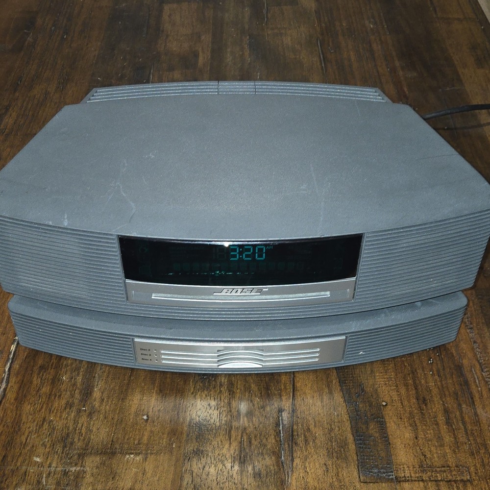 Bose Wave Music System  with CD Changer AM/FM Clock Gray CD Player