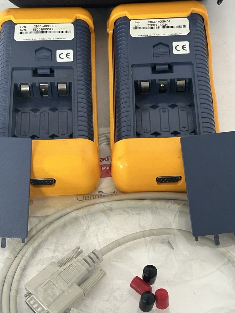 Fluke Networks Certifiber Advanced Multimode Fiber Optic Certification Tool-Case