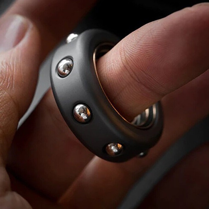 LAUTIE SAM Ring Metal Gyro Fidget Spinner Devil's Son EDC Finger Rotation Toys