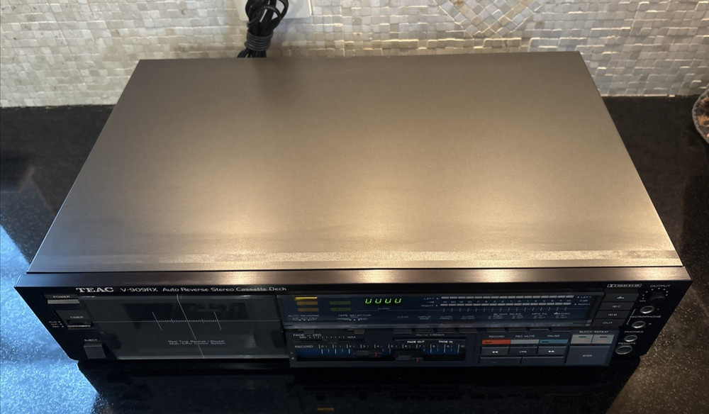 TEAC V-909RX Auto Reverse Stereo Audio Cassette Deck