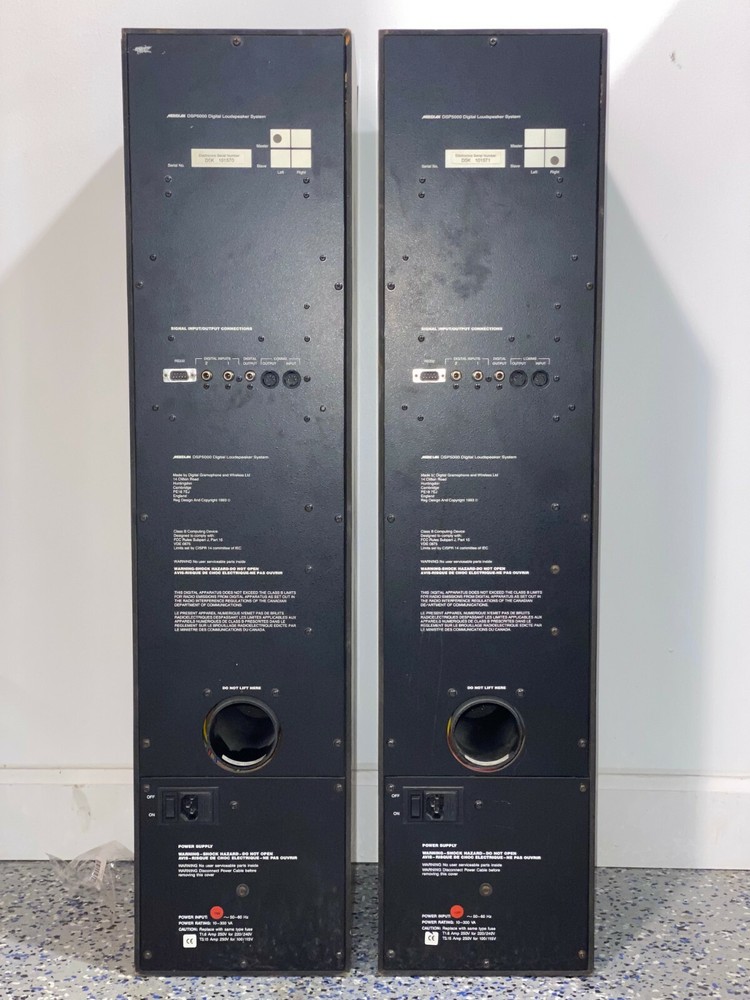 Meridian Multimedia Controller Model 562V and Meridian DSP 5000 Digital Speaker