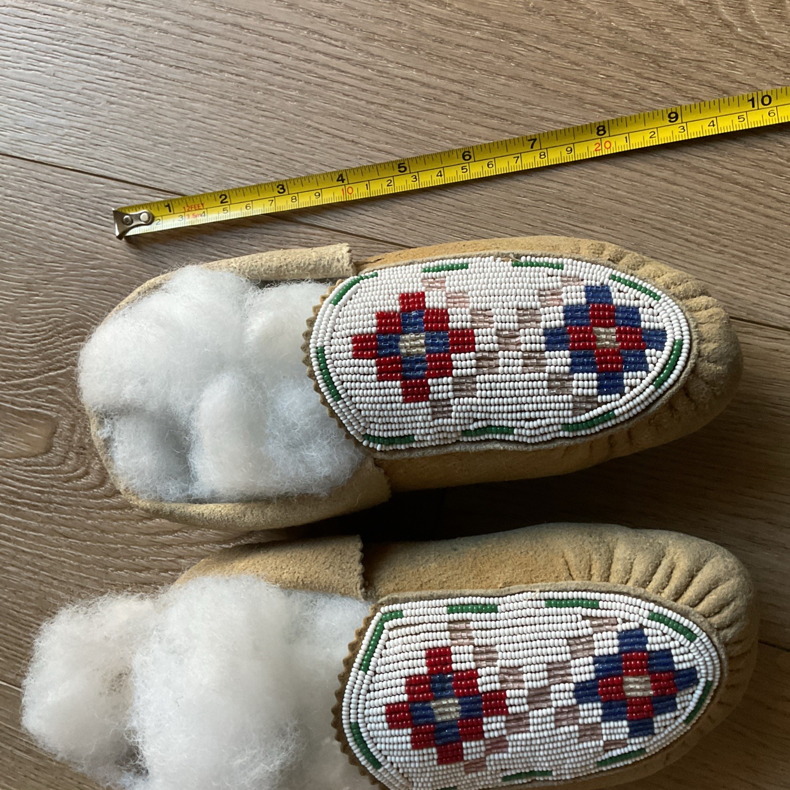 VINTAGE Native American Indian Beaded Moccasin Great Condition