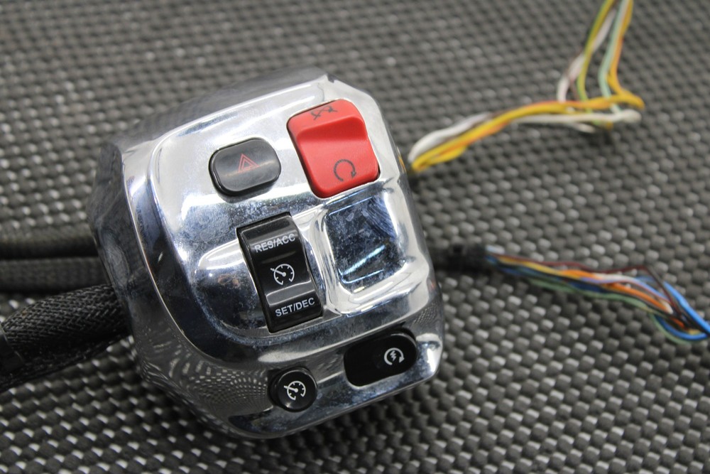 2015-2017 Indian Chieftain Roadmaster 2017 Springfield Right Control Switch