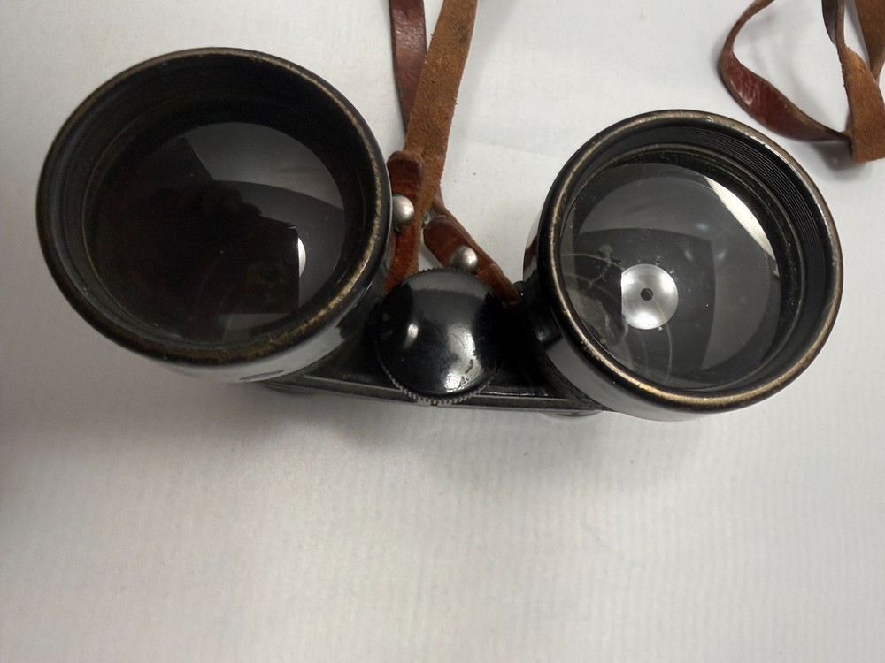Japanese WWII Compact Binocular 4x10 with Canvas Case