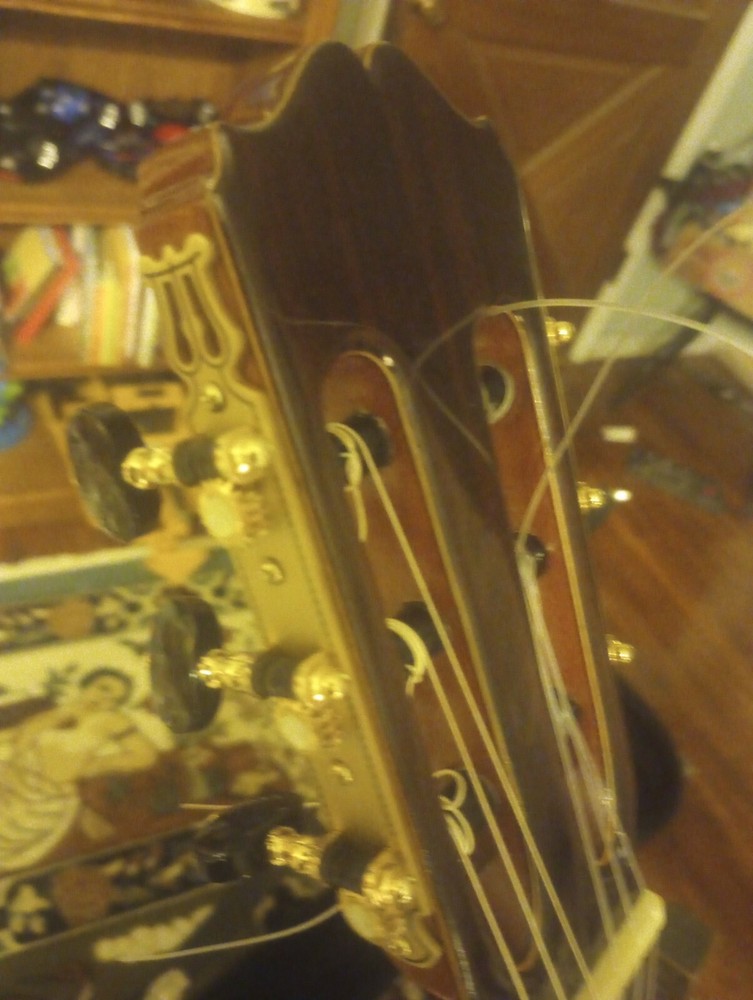 Sakurai classical guitar 1975 No. 5