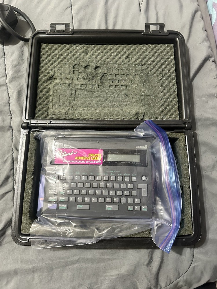 Brother P-Touch PT-20 Label Maker Thermal Label Printer with case - UNTESTED
