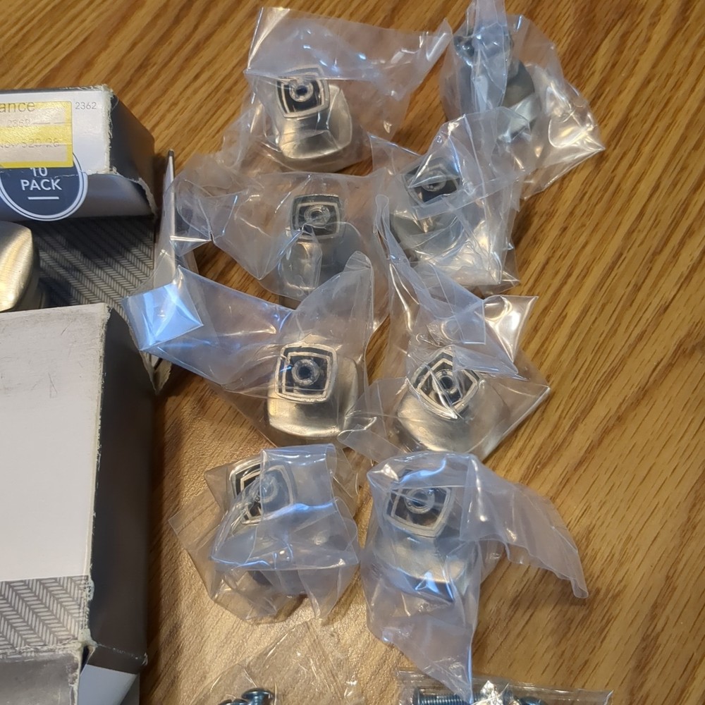Threshold Square Satin Nickel Cabinet Knobs 10 Pack NIB