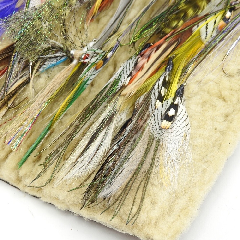 Eddie Bauer Leather Fly Wallet. W/ Flies.
