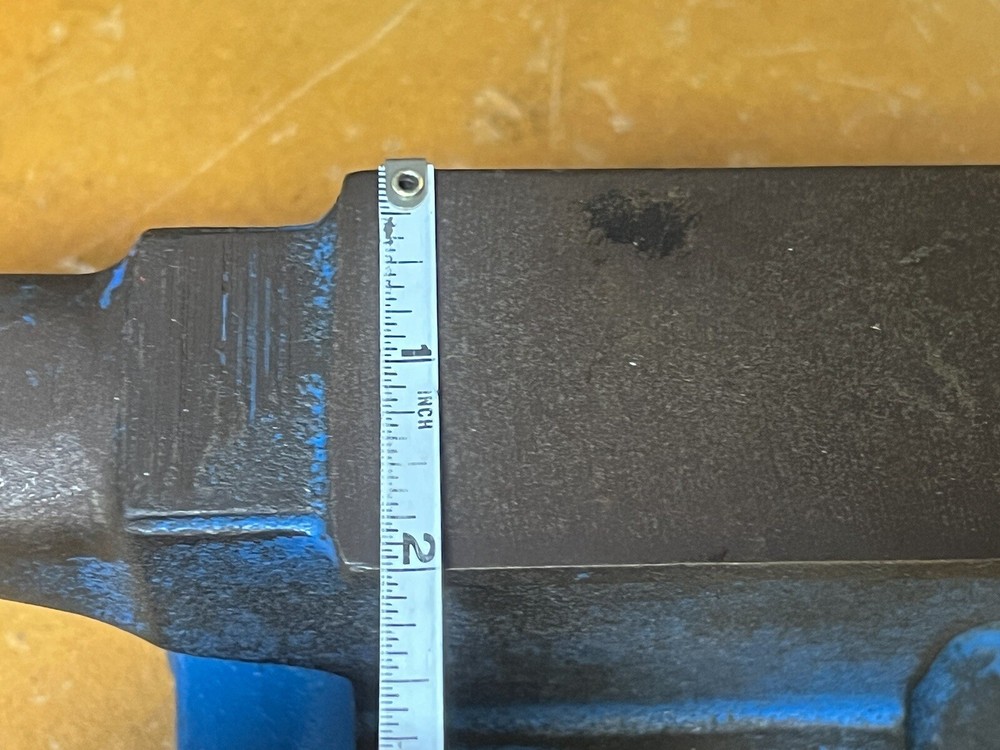 Vintage Anvil 7.70 Lbs.
