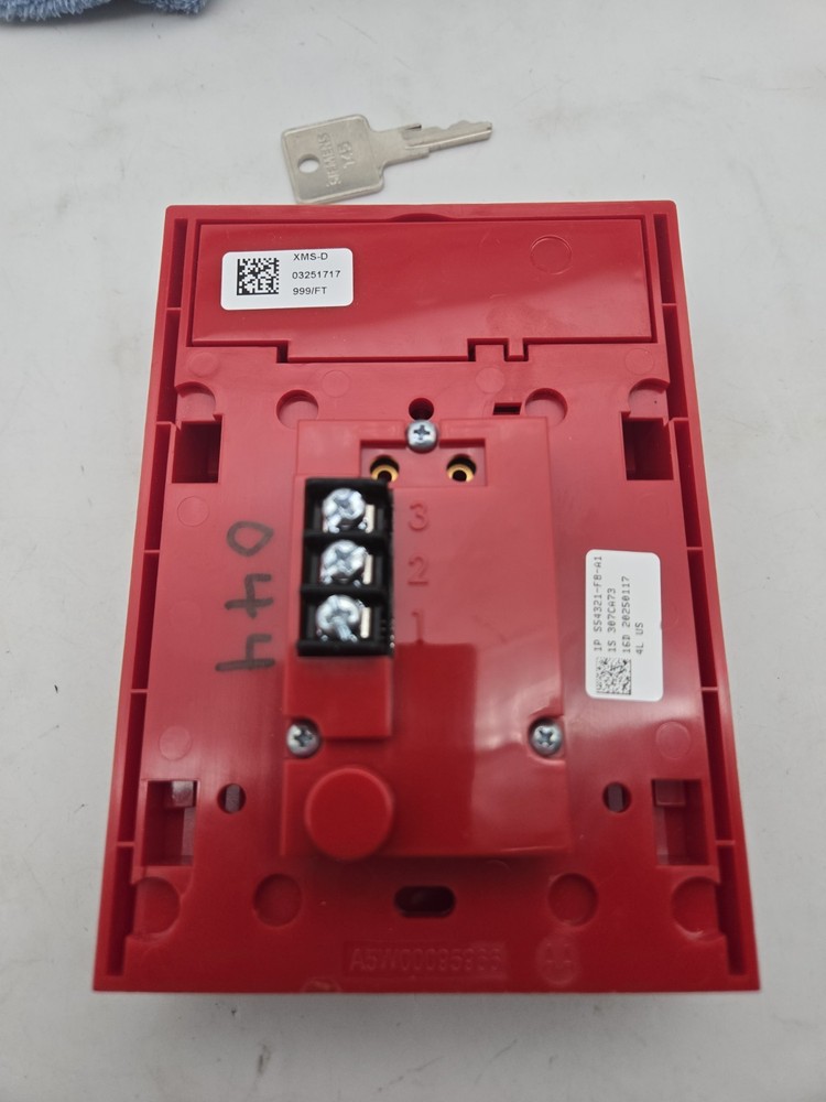 SIEMENS XMS-D ADDRESSABLE DUAL ACTION PULL STATION