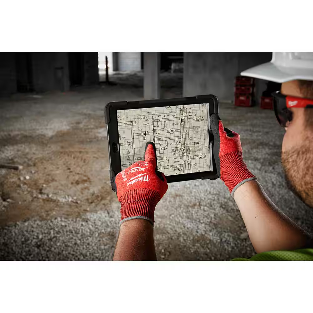 Medium Red Nitrile Level 4 Cut Resistant Dipped Work Gloves
