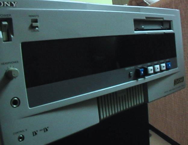 Sony DSR-60 Professional Mini DV Deck