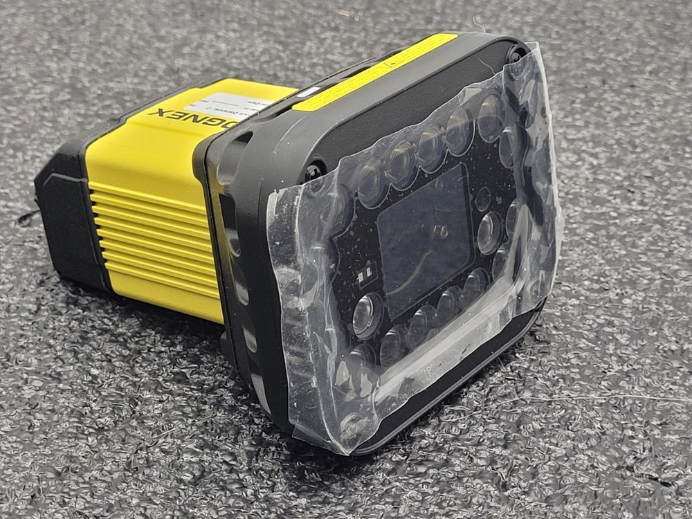 Cognex DM374X-M 1/1.8" CMOS 8.9mm Fixed Mount Bar Code Reader w/new Torch Light