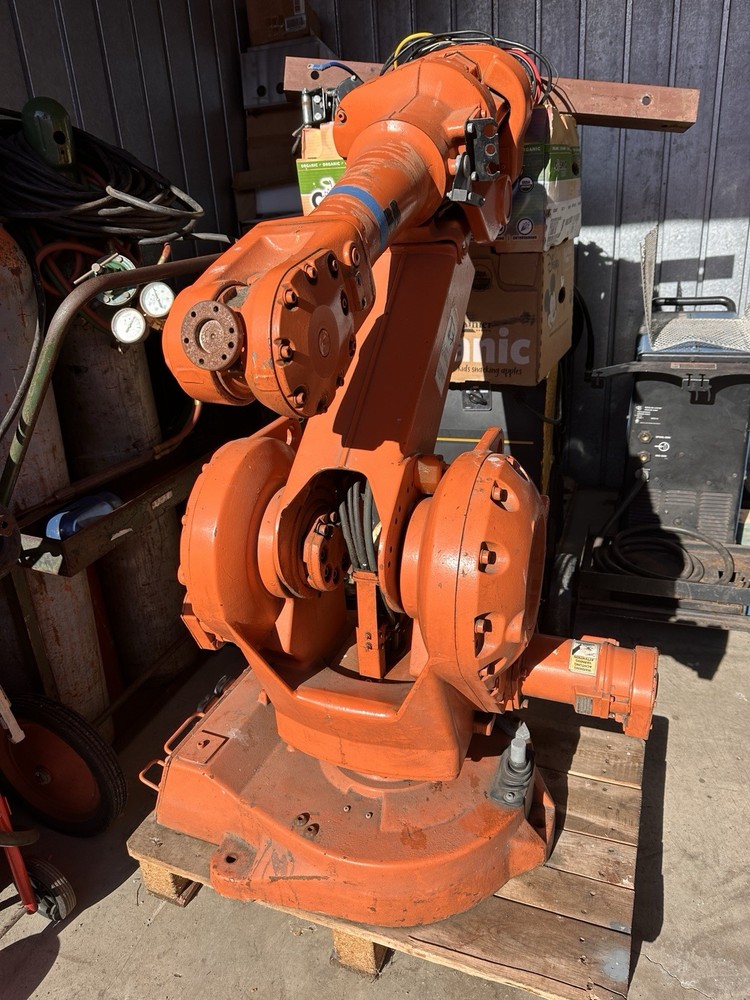 6 AXIS ABB ROBOT ARM, MODEL IRB2400, M98