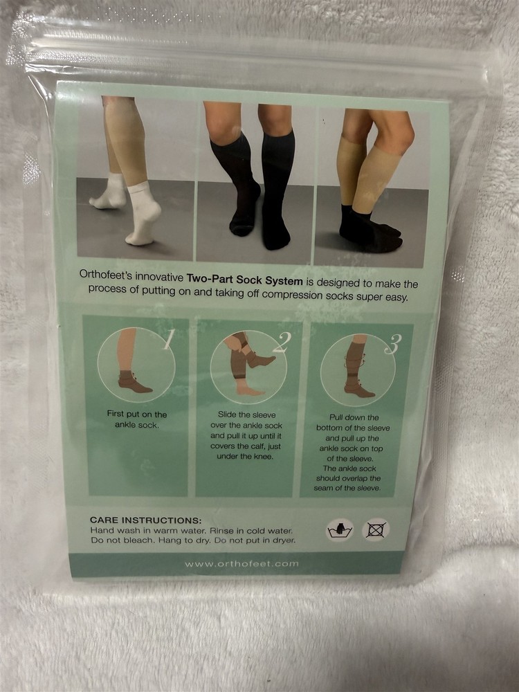 ORTHOFEET SIZE MEDIUM COMPRESSION SUPPORT SOCK WHITE 15-20mmHg