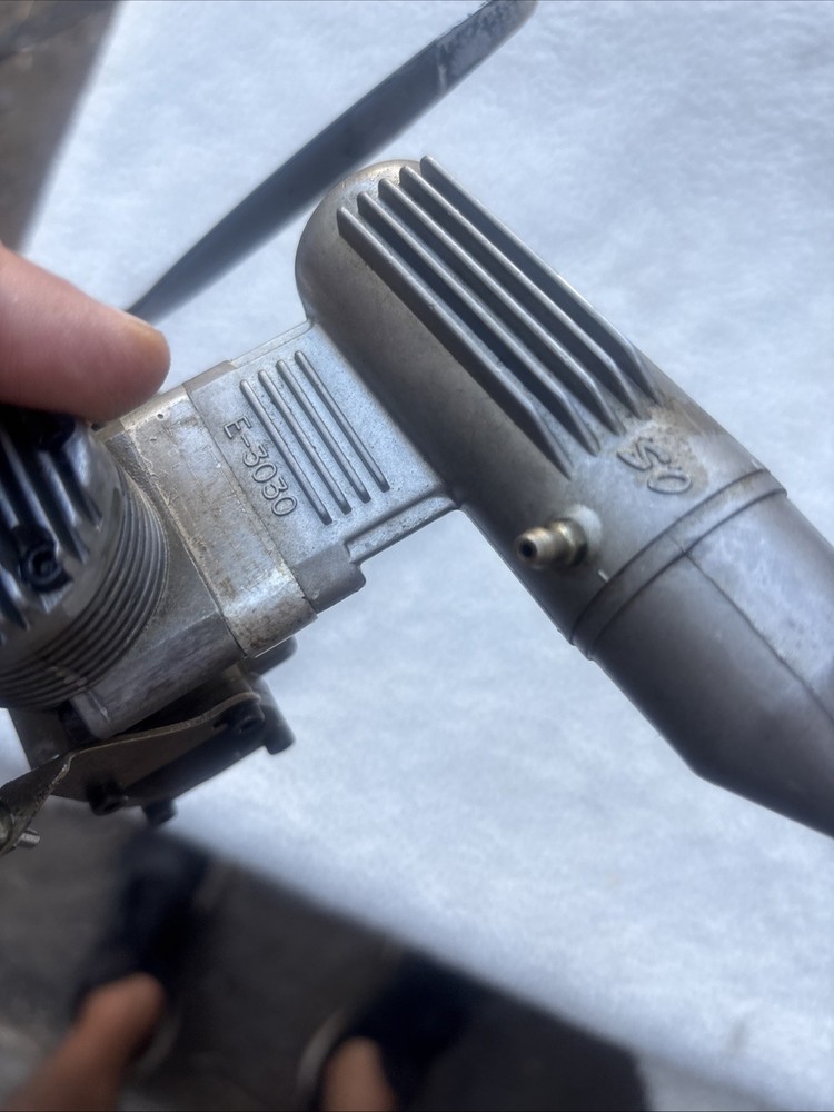 OS MAX 40 Engine & Muffler
