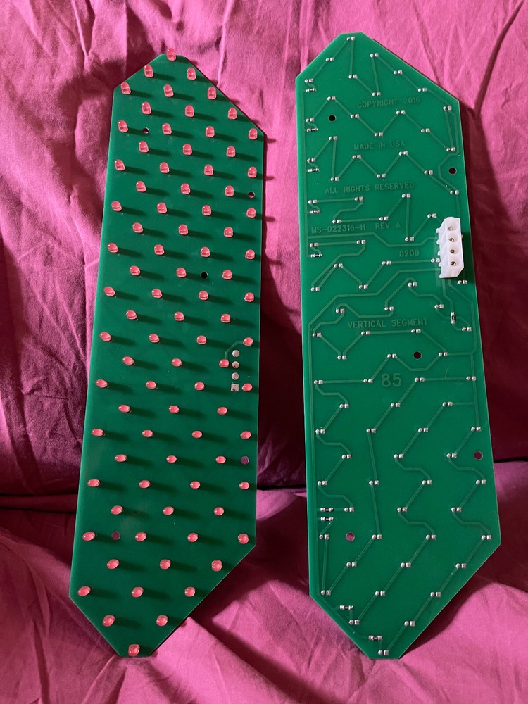 DAKTRONICS 48" DIGIT SEGMENT - 0P-1192-0212