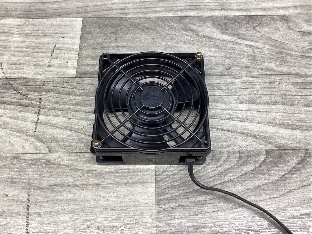 MU3A1 Muffin Rotron Server Rack Cooling Fan #820F320