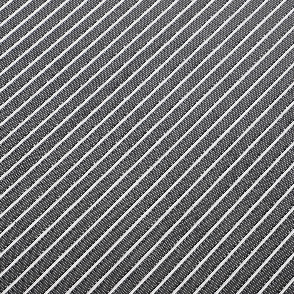 Radiator For 2017 2018 2019 2020-2023 Chrysler Pacifica 20-23 Chrysler Voyager