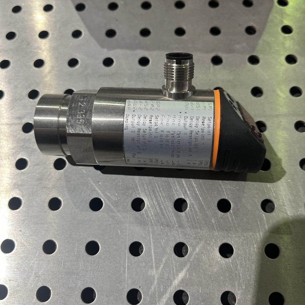 Efector, PN7226, Pressure Sensor Open Box