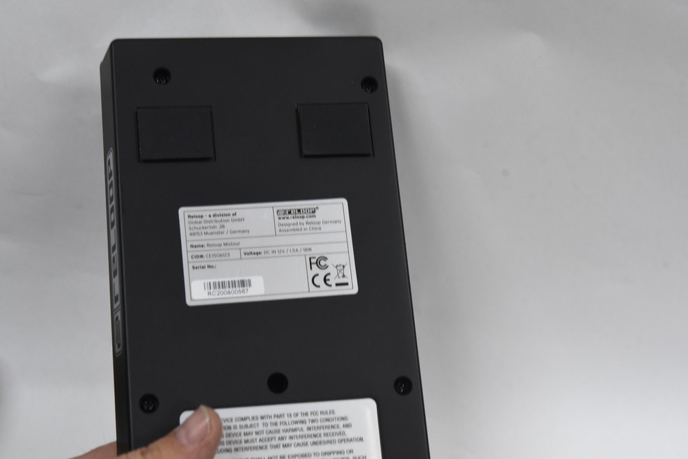 RELOOP MixTour All-In-One DJ Controller with Carry Case & Lightning Cable