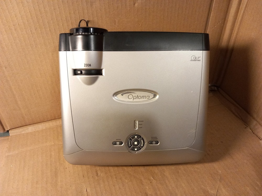 Optoma EP719R DMD PROJECTION DISPLAY Digital projector + CASE