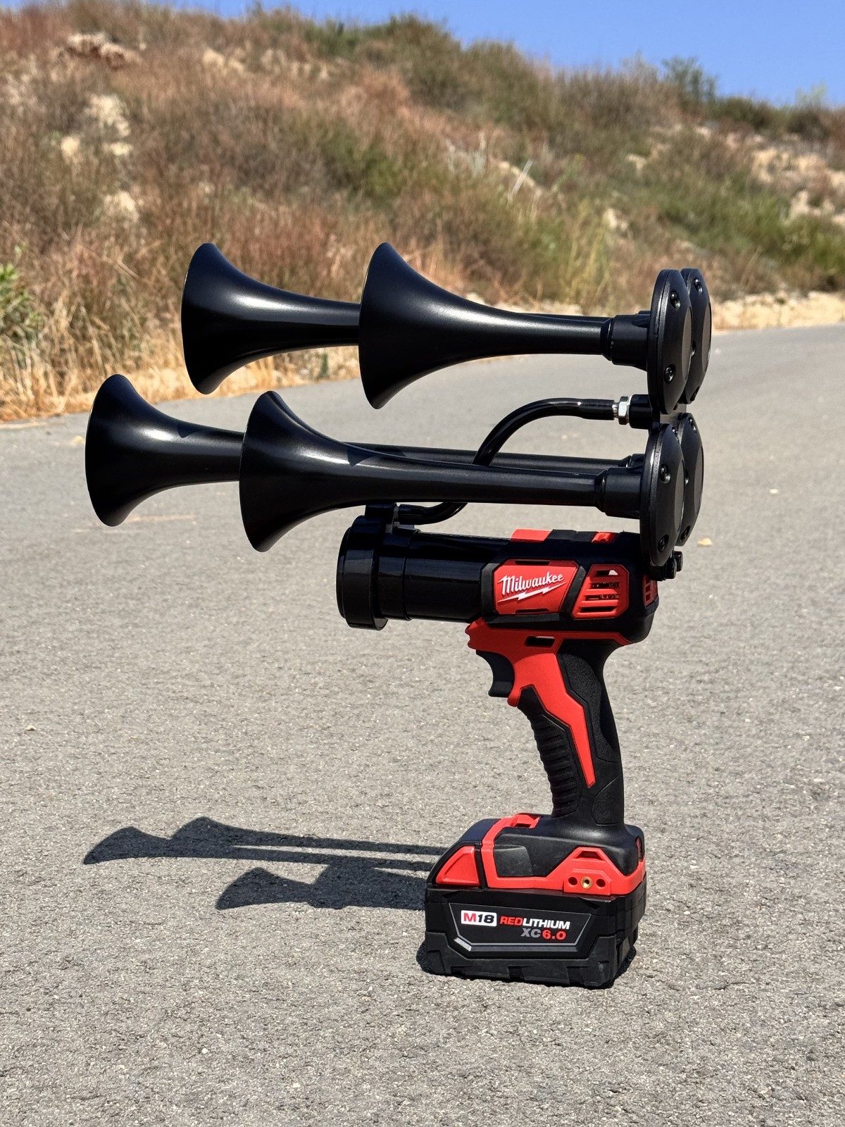 Milwaukee M18 Impact Train Air Horn + 2 Remote Controls| Quad Trumpet Train Horn