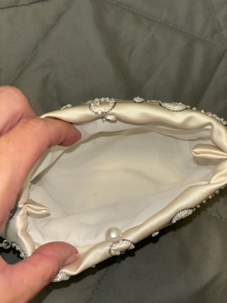 Satin small beaded ivory purse pre-owned for wedding